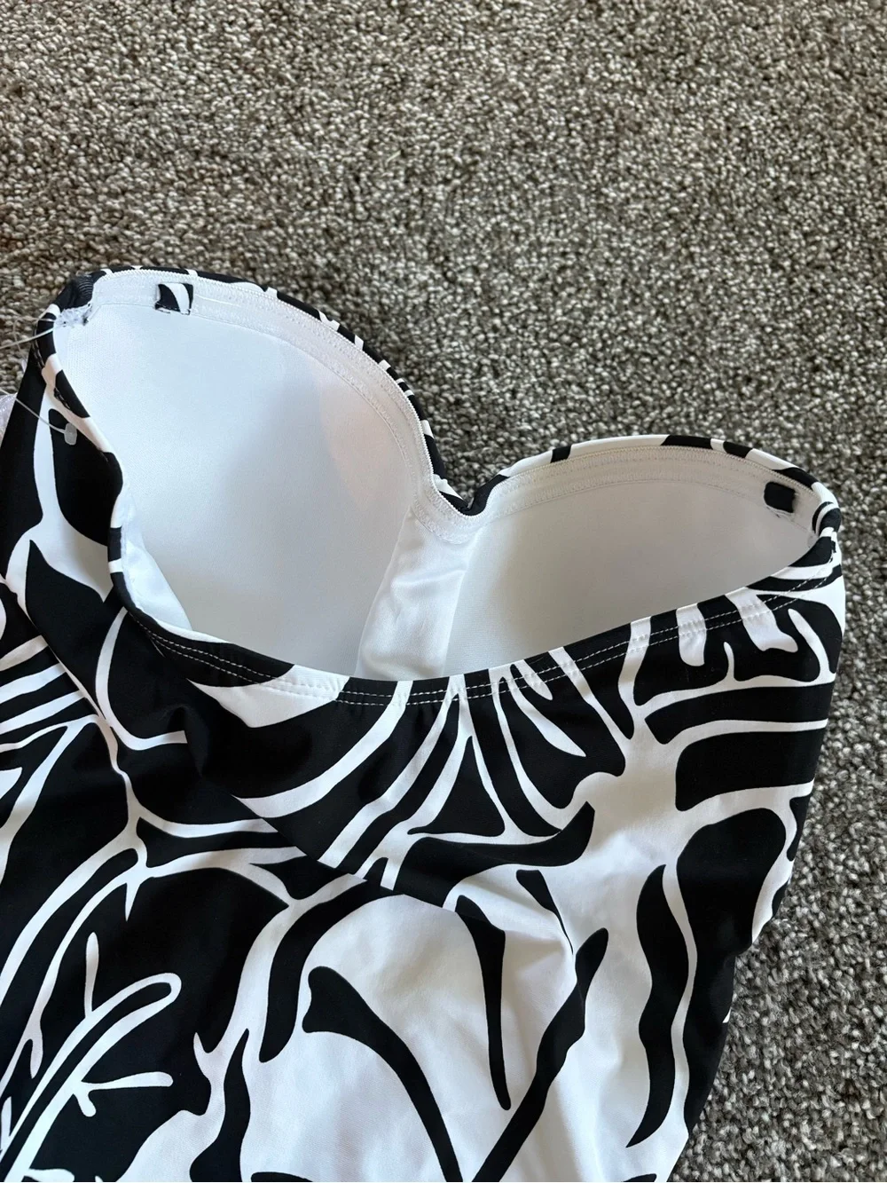Black and White Floral Women’s One-Piece Swimsuit